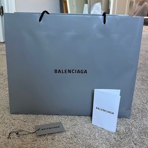 Balenciaga shopping bag + stationary